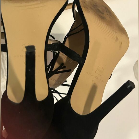 Ann Taylor Black leather fringe heels open toe heels stiletto - Picture 6 of 7